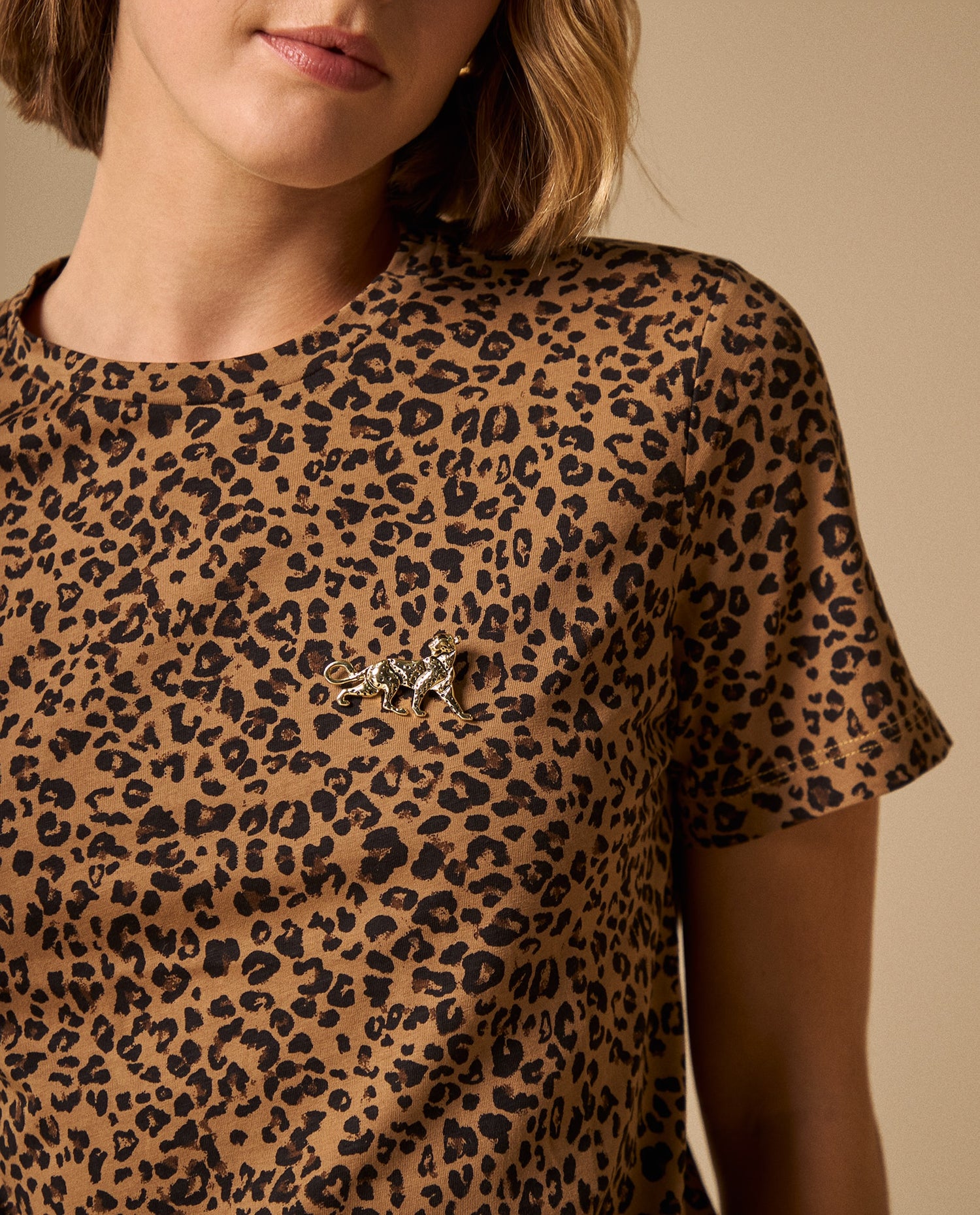 Camiseta Animal Print Beige Premium - Beige