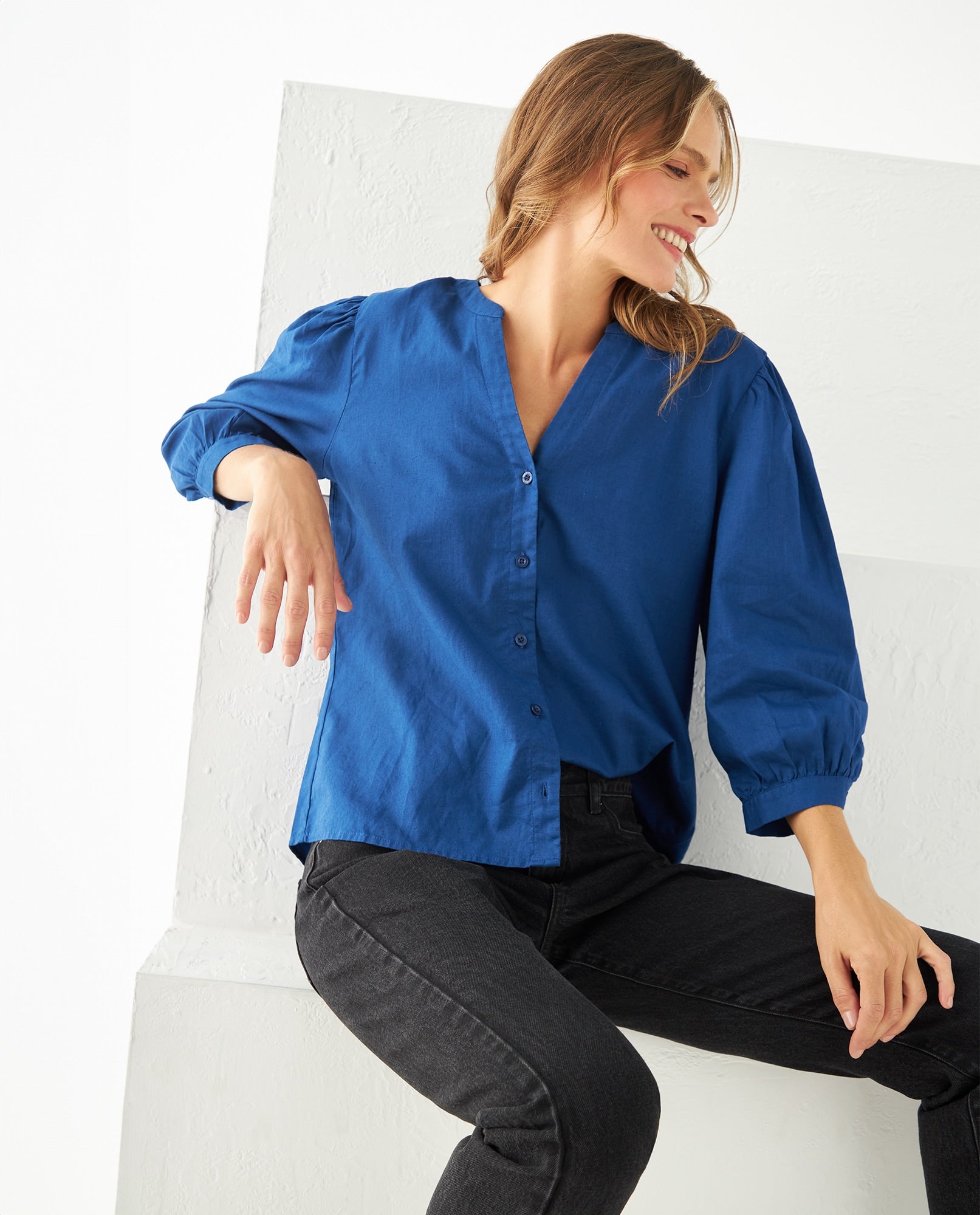 Camisa con escote en V para mujer - Azul 34_611F047_AZU194029_0