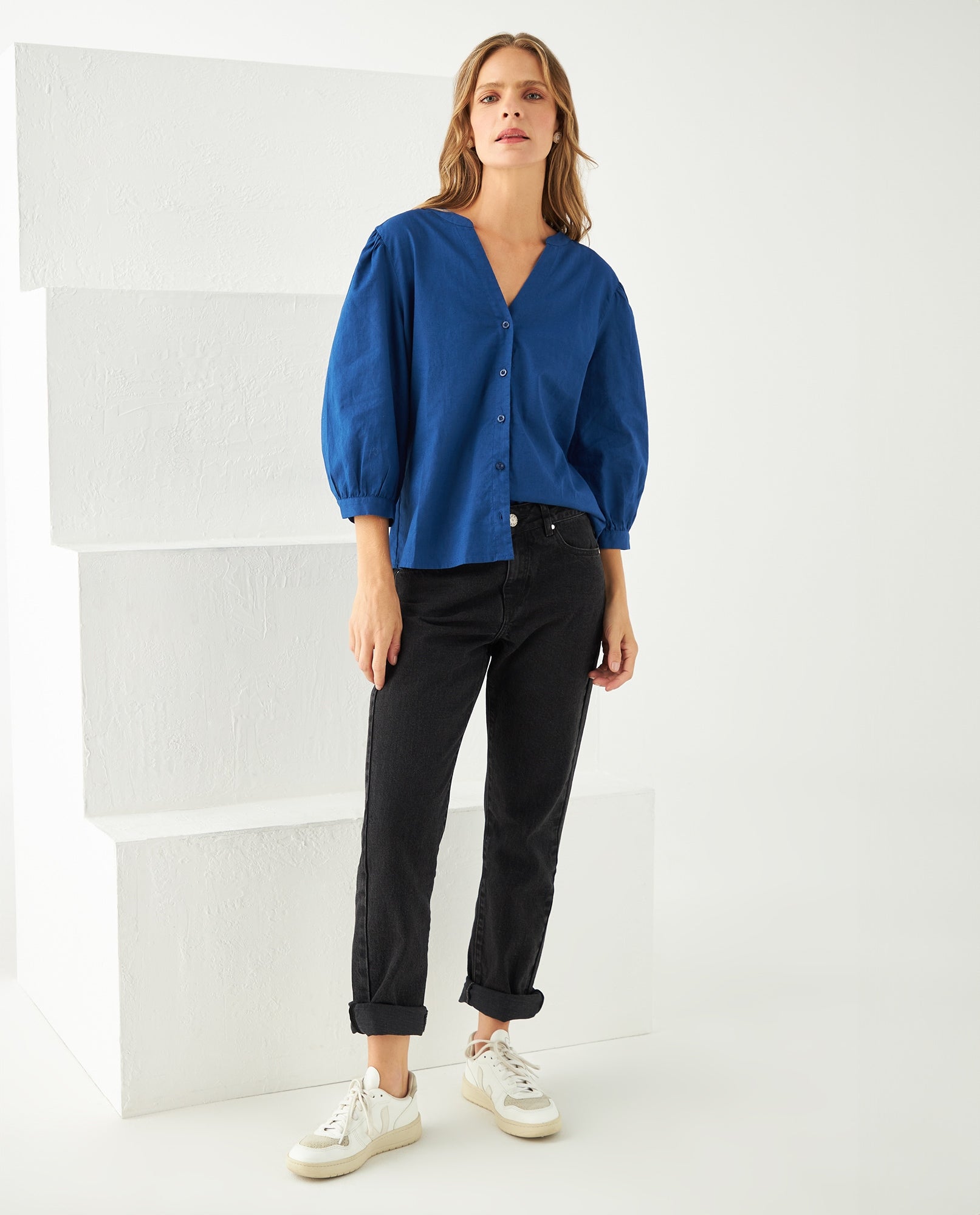 Camisa con escote en V para mujer - Azul 34_611F047_AZU194029_4