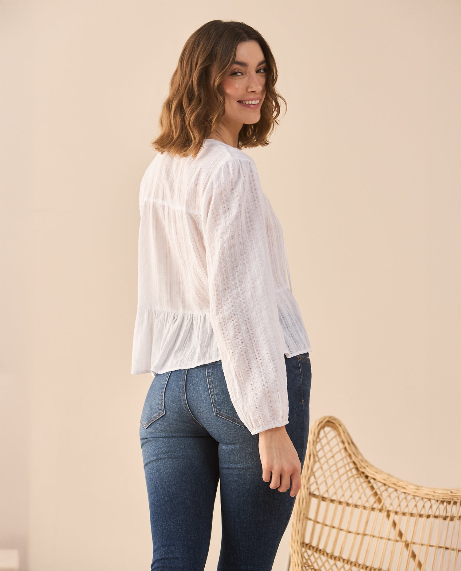 Camisa con escote en V para mujer - Beige