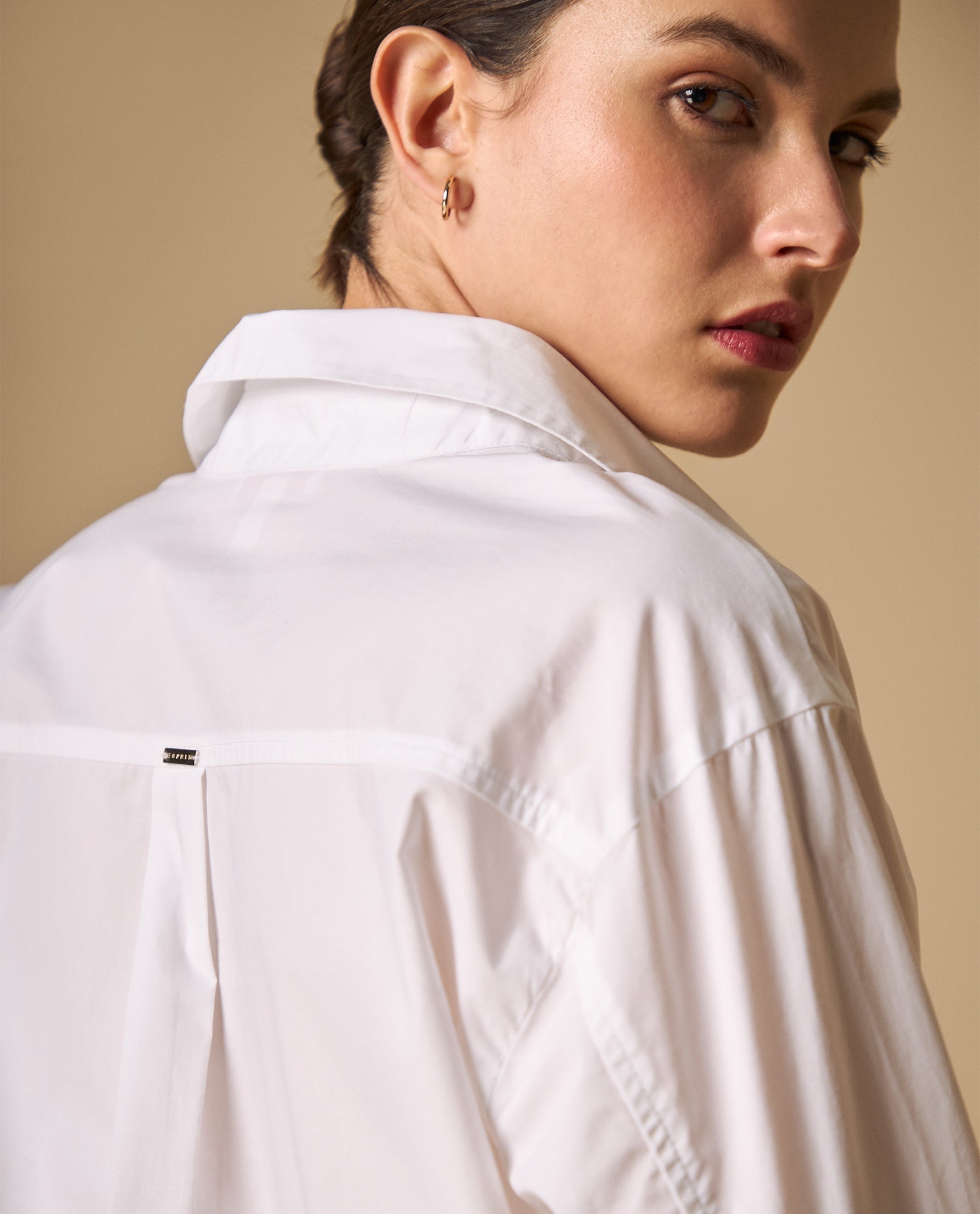 Camisa bordada manga larga cuello camisero - Blanco 34_611H021_BLA114001_6