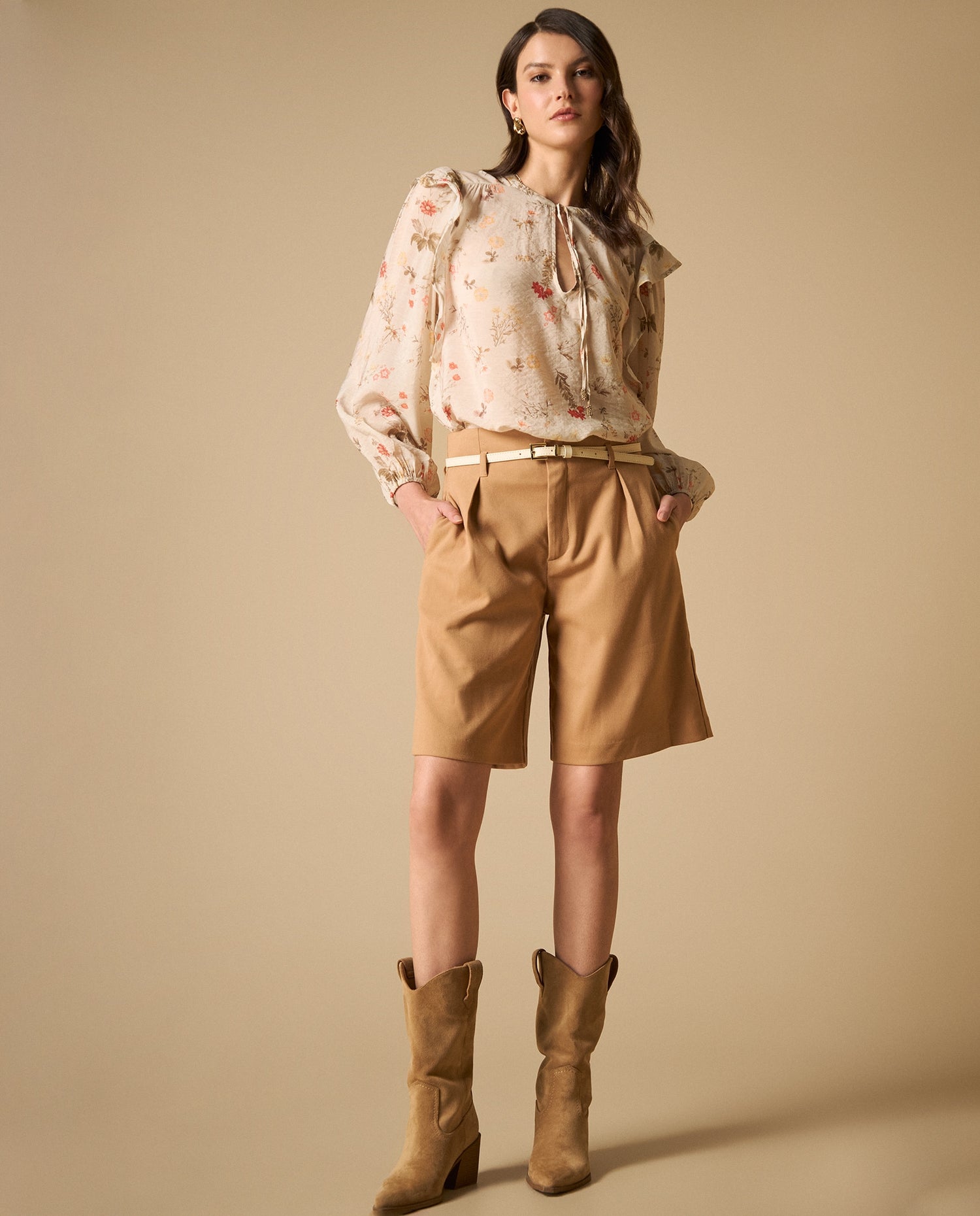 Camisa manga larga con volantes y amarre en escote - Blanco