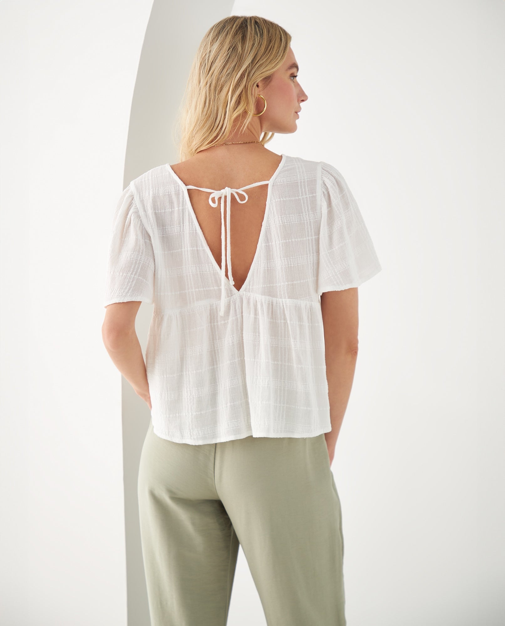 Camisa con escote en V para mujer - Blanco 34_612F013_BLA114001_4