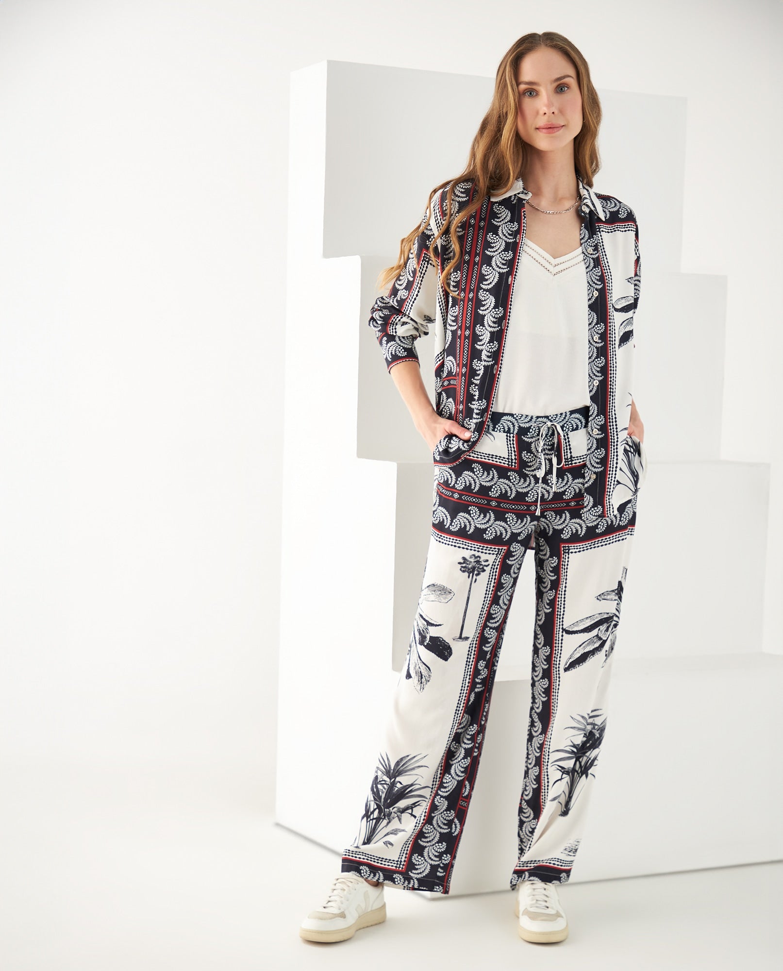 Camisa con mix de estampados para mujer - Blanco 34_612F035_BLA110601_5
