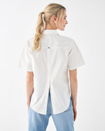 Camisa clásica de botones para mujer - Crudo