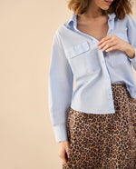 Camisa con detalles bordados para mujer - Azul