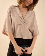 Camisa de diseño cerrado para mujer - Beige