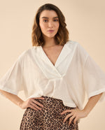 Camisa de diseño cerrado para mujer - Blanco