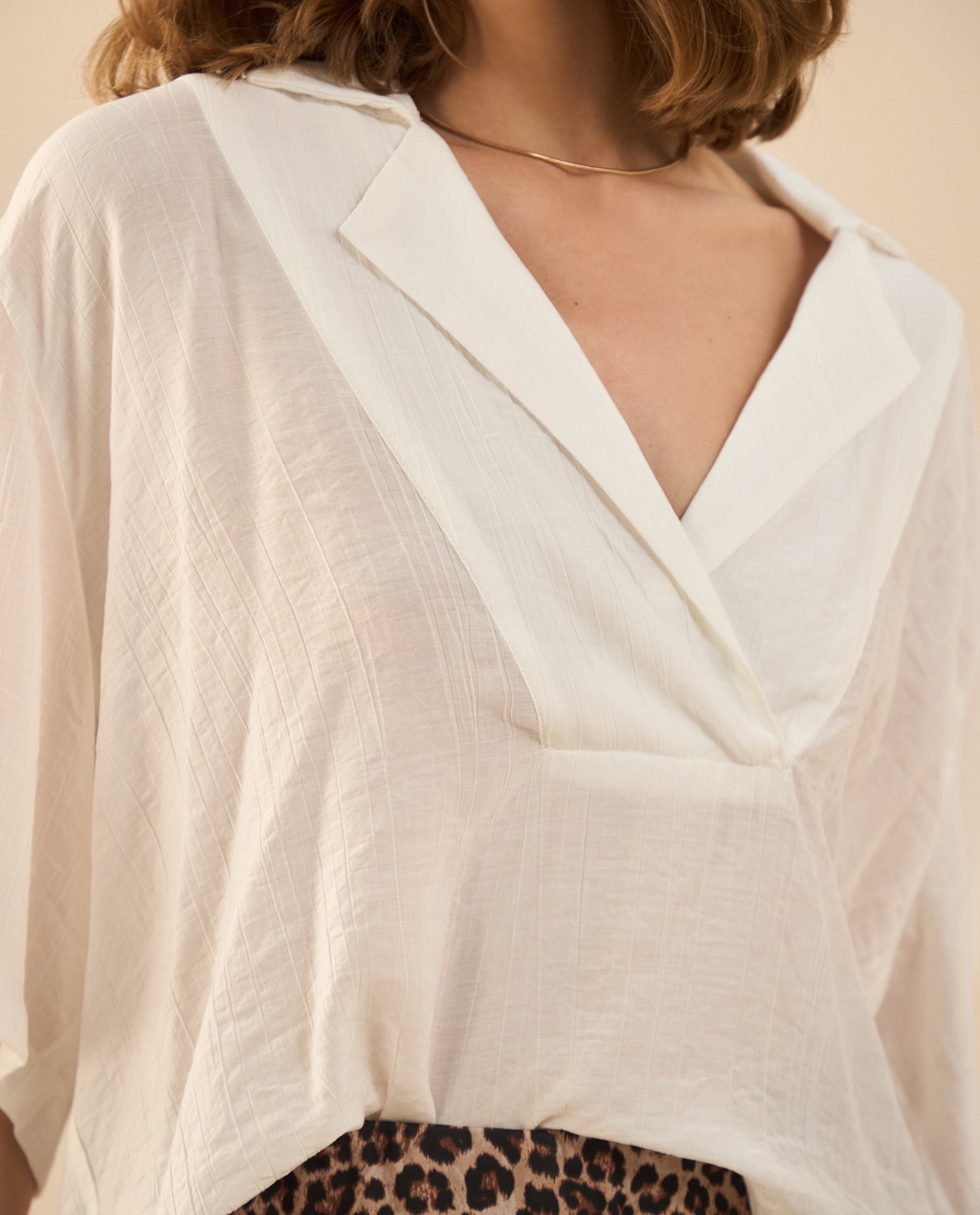 Camisa de diseño cerrado para mujer - Blanco 34_612G016_BLA110601_5