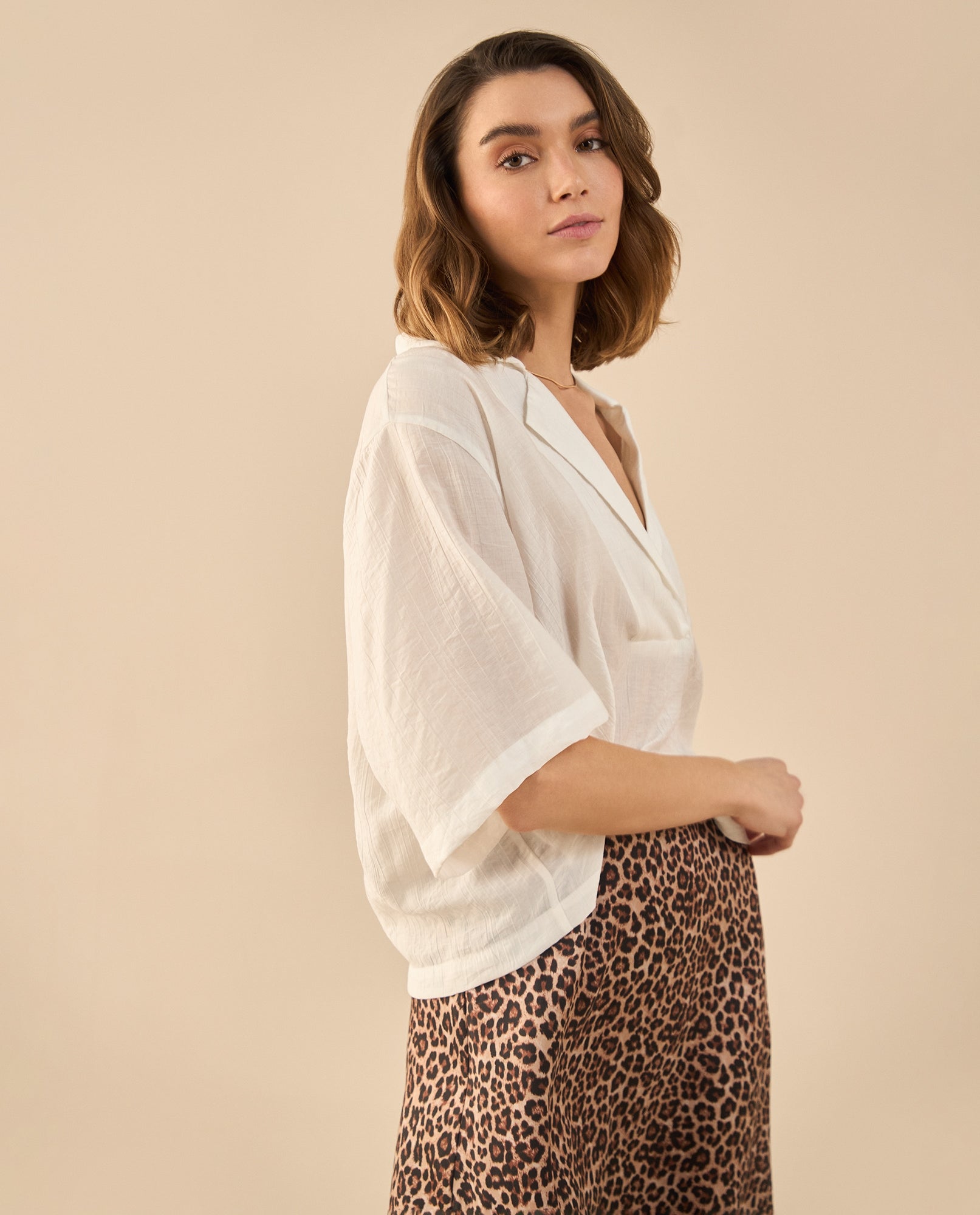 Camisa de diseño cerrado para mujer - Blanco 34_612G016_BLA110601_6