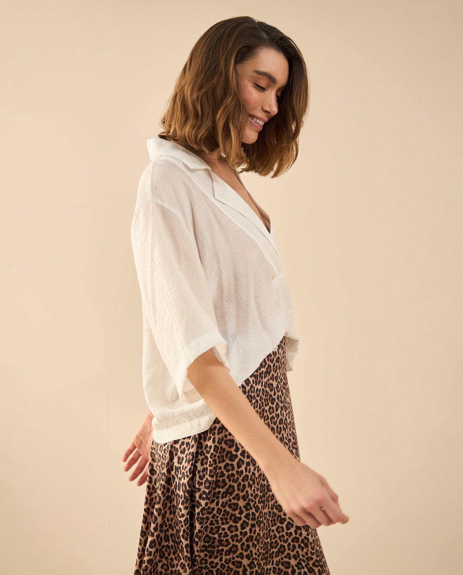 Camisa de diseño cerrado para mujer - Blanco