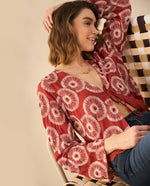 Camisa con detalles bordados para mujer - Rojo