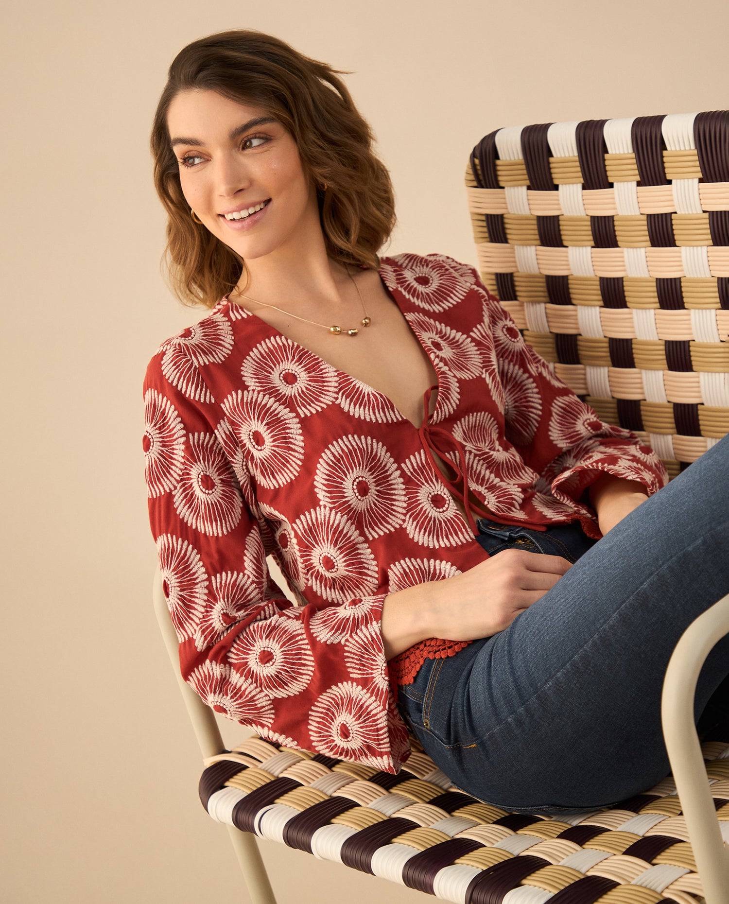 Camisa con detalles bordados para mujer - Rojo
