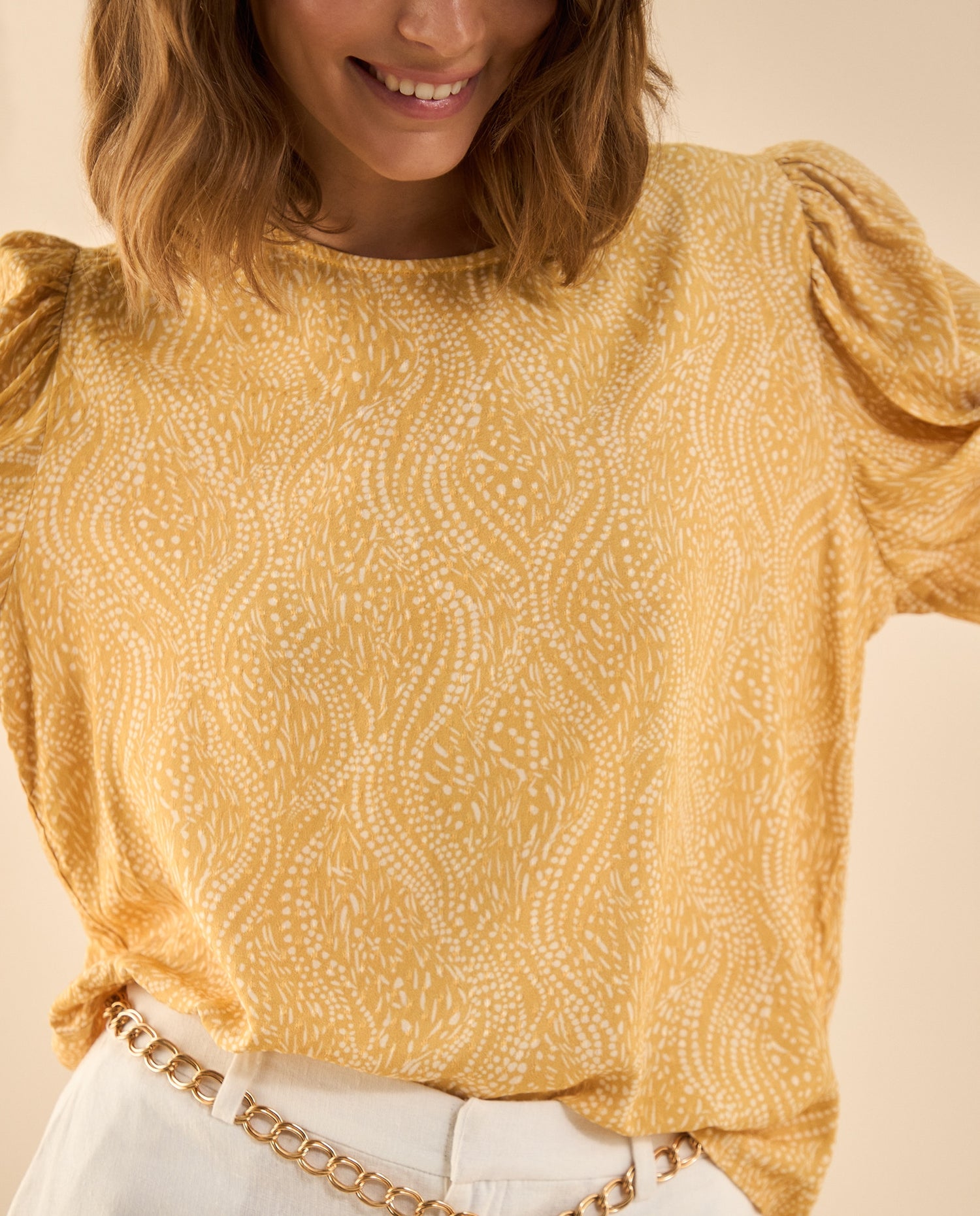 Camisa estampada manga corta para mujer - Beige