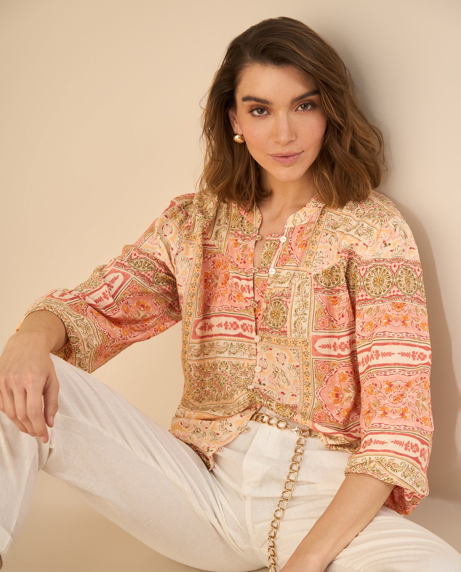 Camisa con estampado multicolor para mujer - Rojo