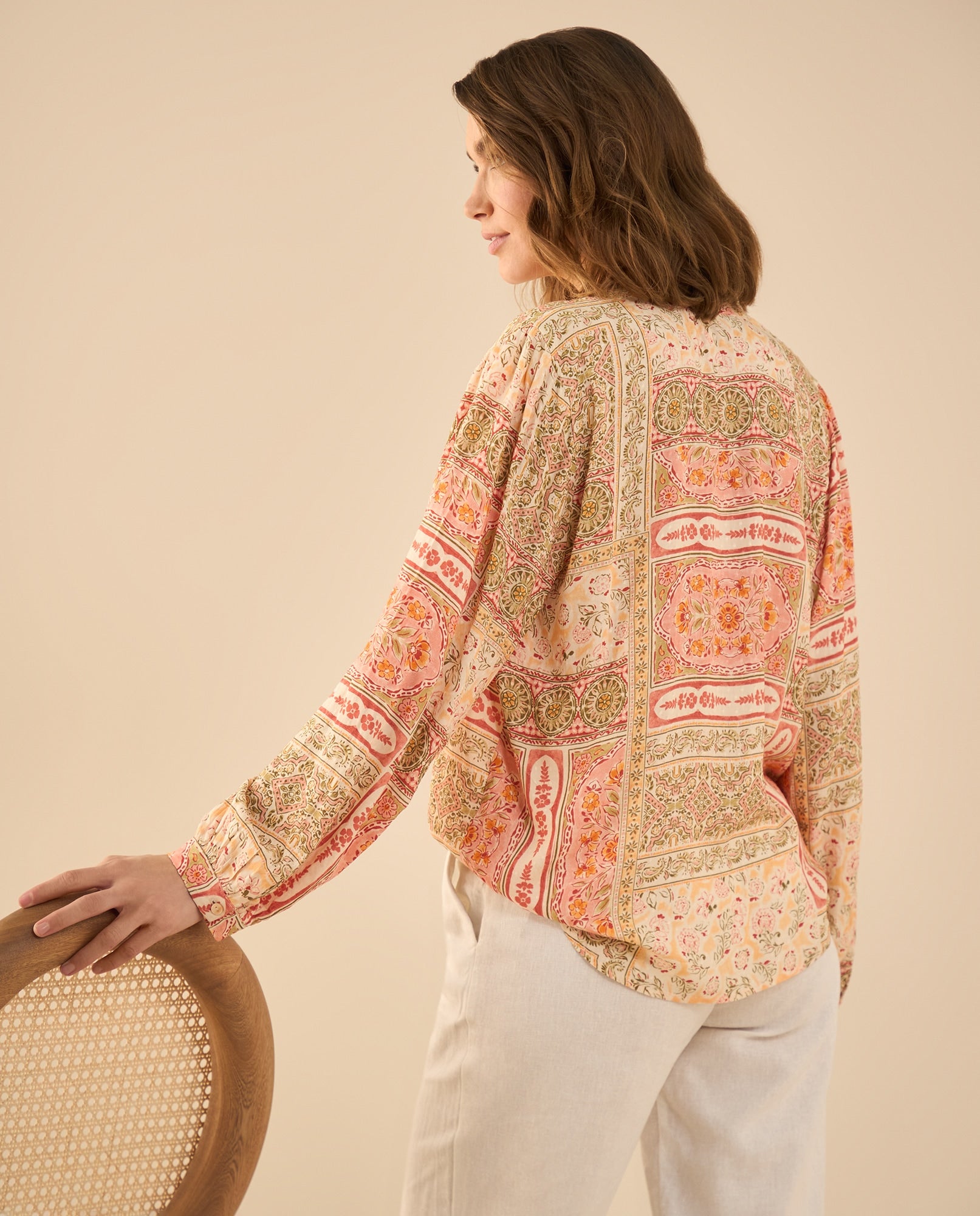 Camisa con estampado multicolor para mujer - Rojo 34_612G021_ROJ181444_4
