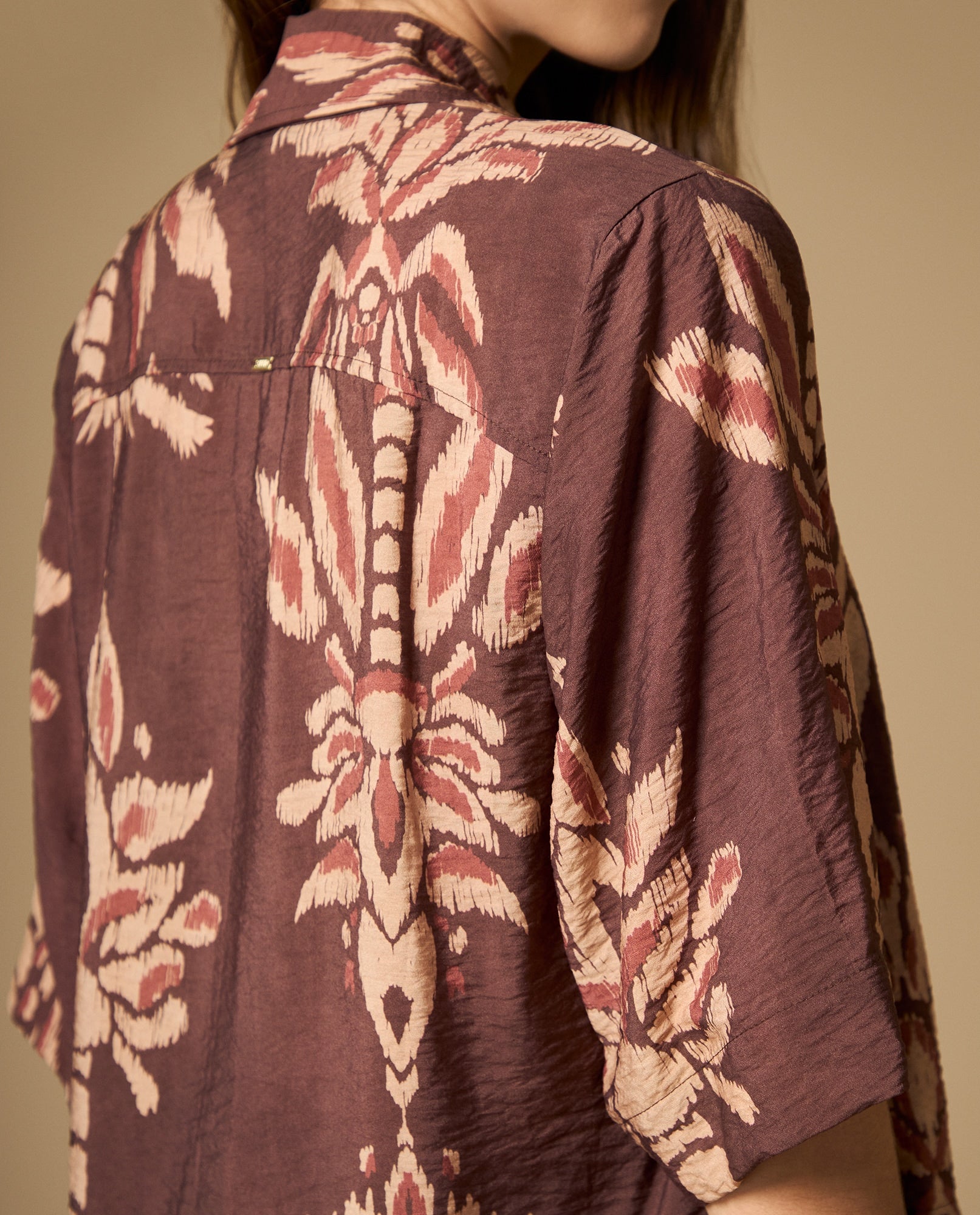 Camisa manga corta con diseño estilo ikat - Rojo 34_612H048_ROJ191525_5