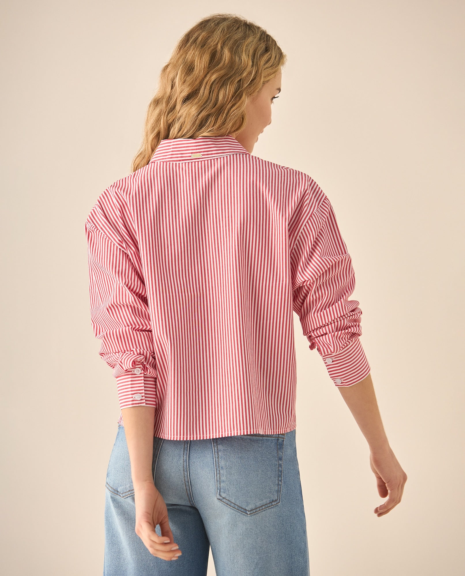 Camisa de diseño a rayas con bordado de flores para mujer  - Rojo 34_613G000_ROJ191761_4