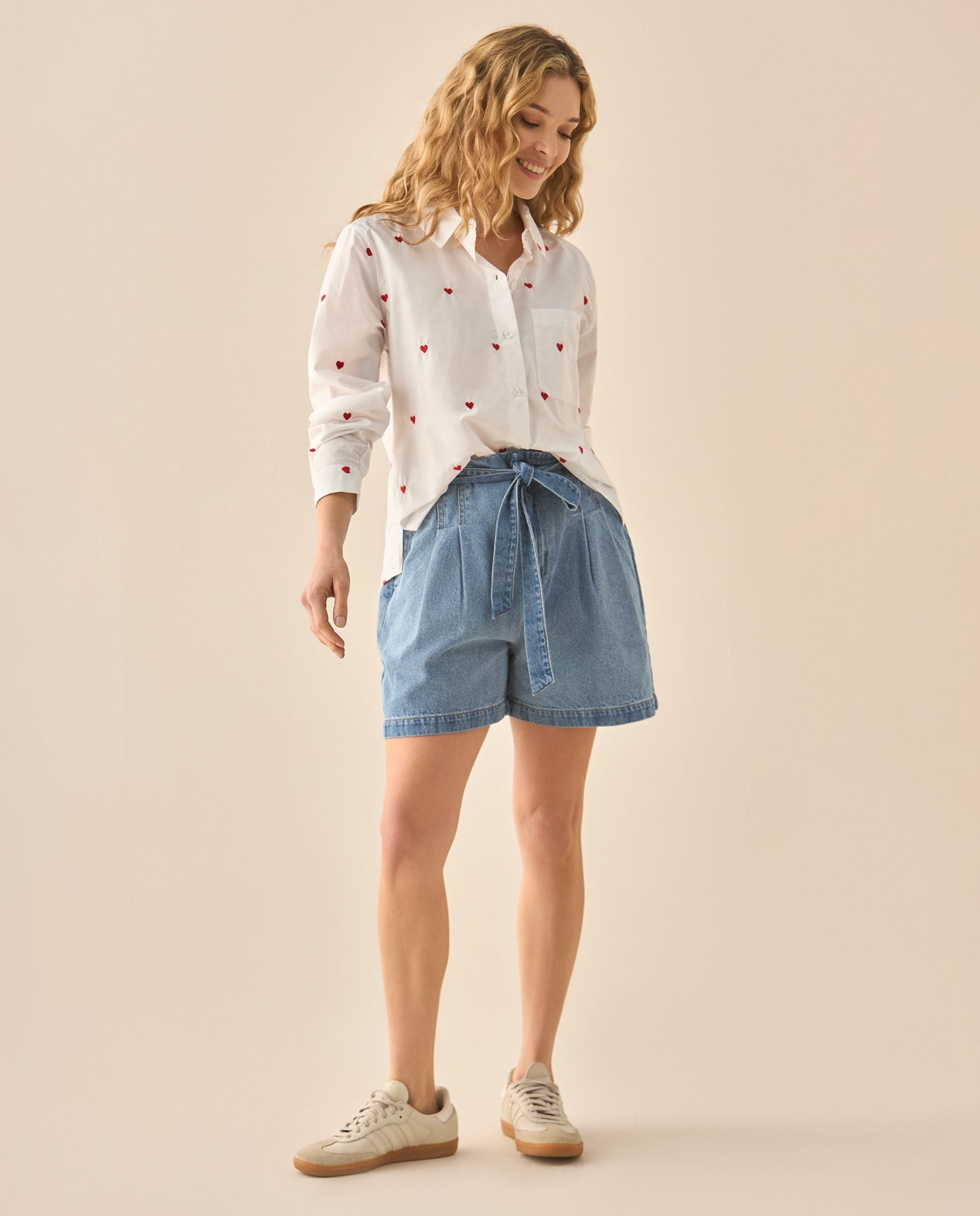 Camisa manga larga con corazones bordados para mujer  - Blanco 34_613G004_BLA110601_5
