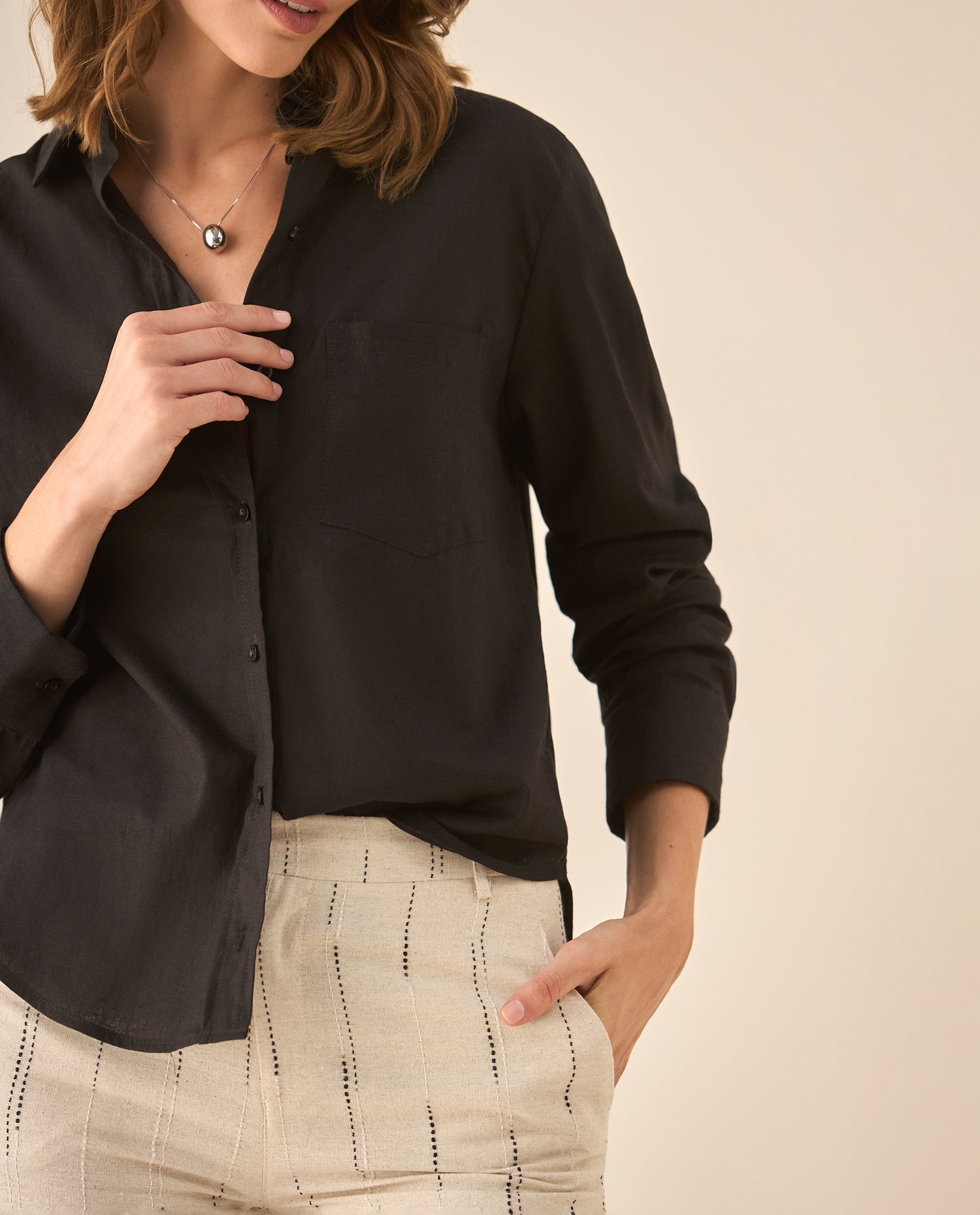 Camisa clásica manga larga para mujer - Negro