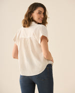 Camisa a rayas con recogido en hombros y posterior para mujer - Amarillo