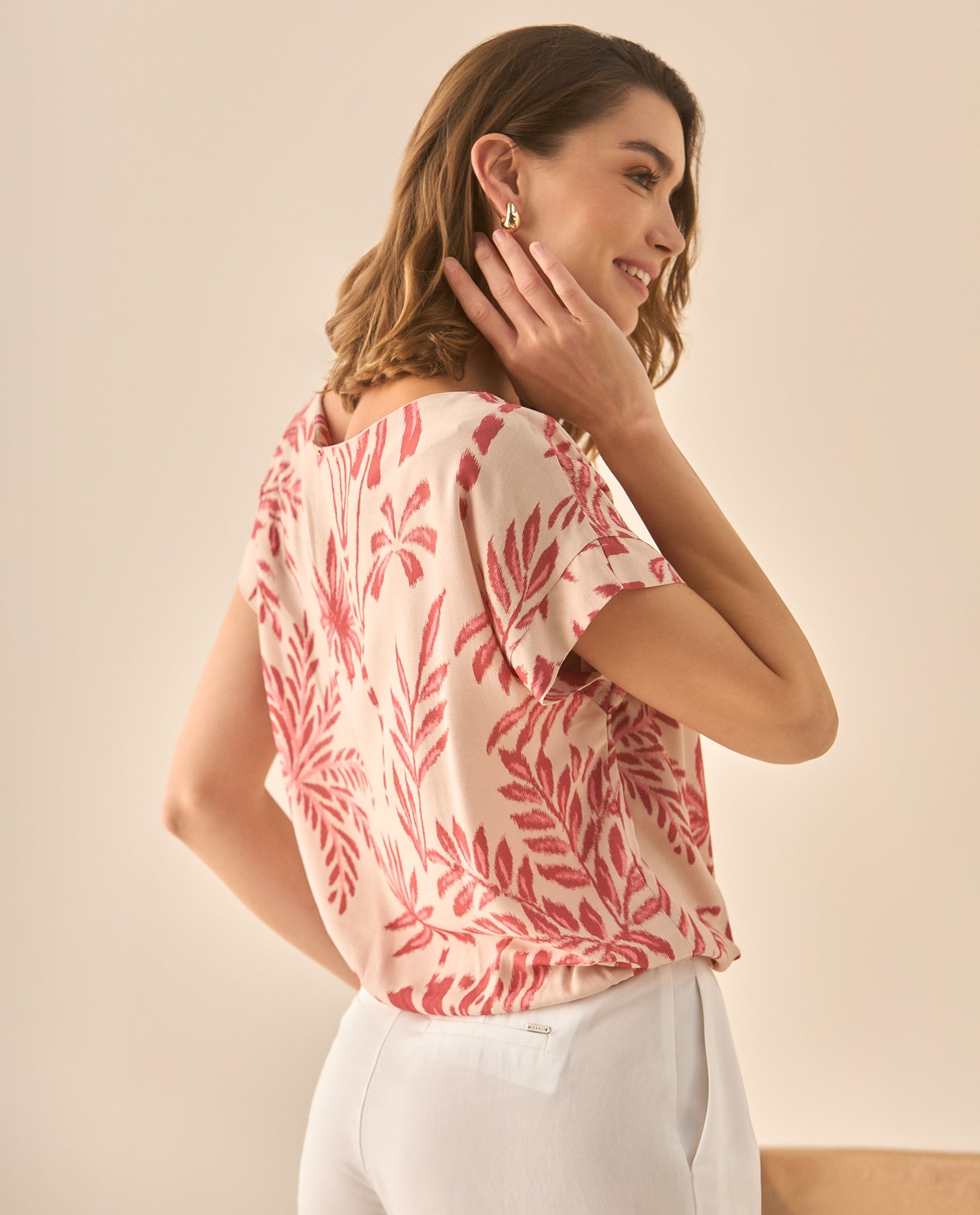 Camisa cuello bandeja con estampado de flores para mujer. - Rosa 34_613G036_ROS121106_5