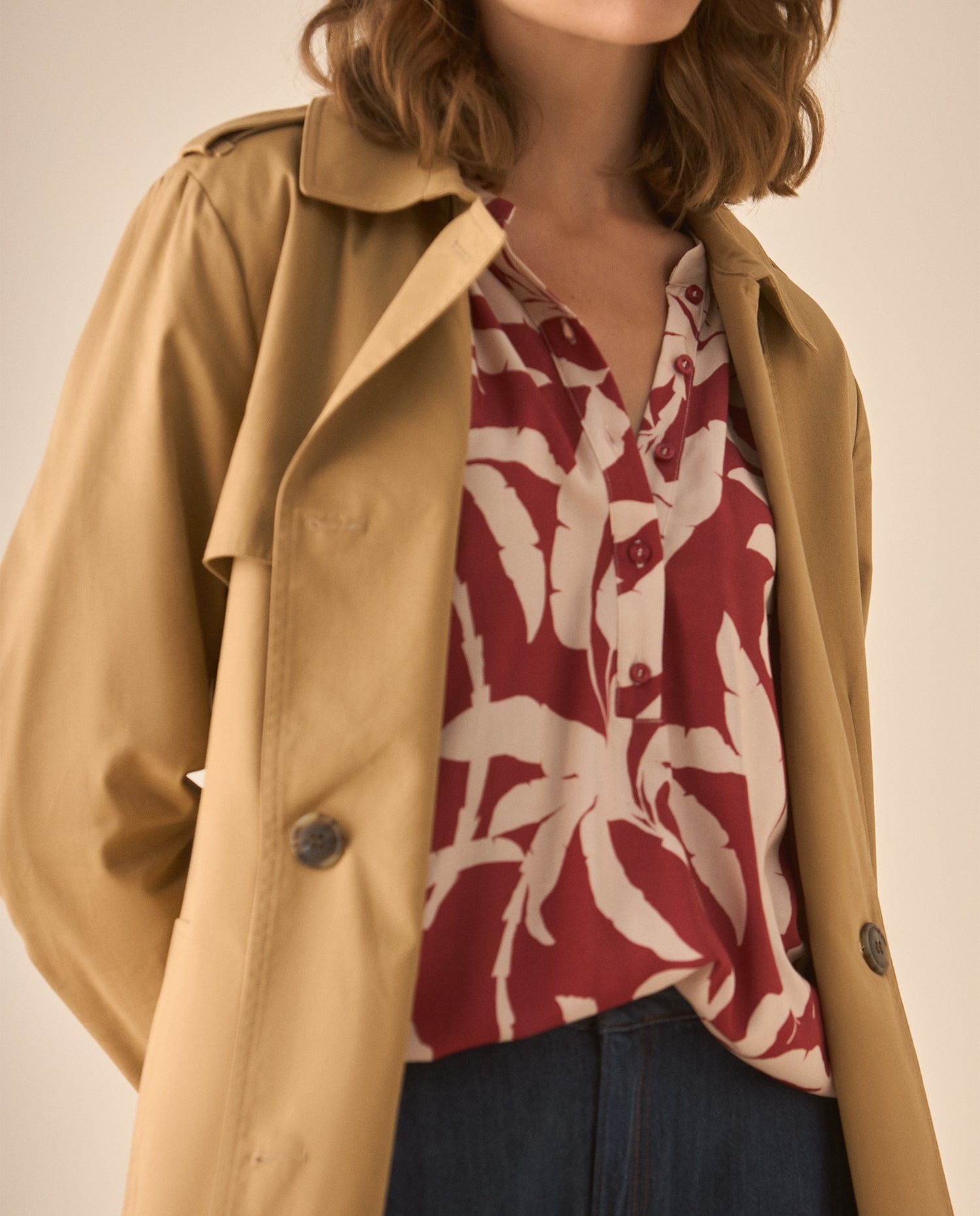 Camisa con media perilla de botones para mujer - Rojo