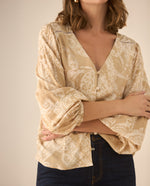 Camisa escote en V estampada para - Crudo