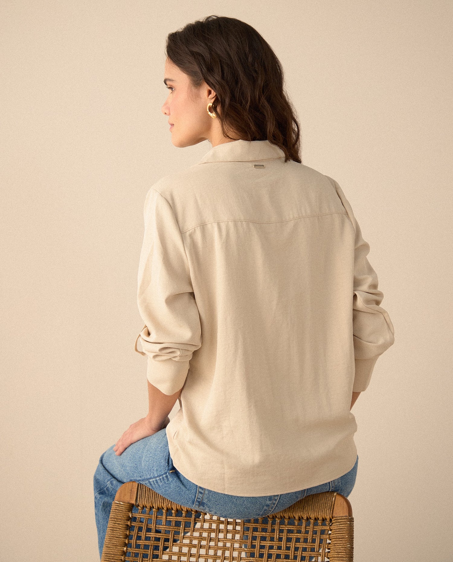 Camisa clásica manga larga para mujer - Beige
