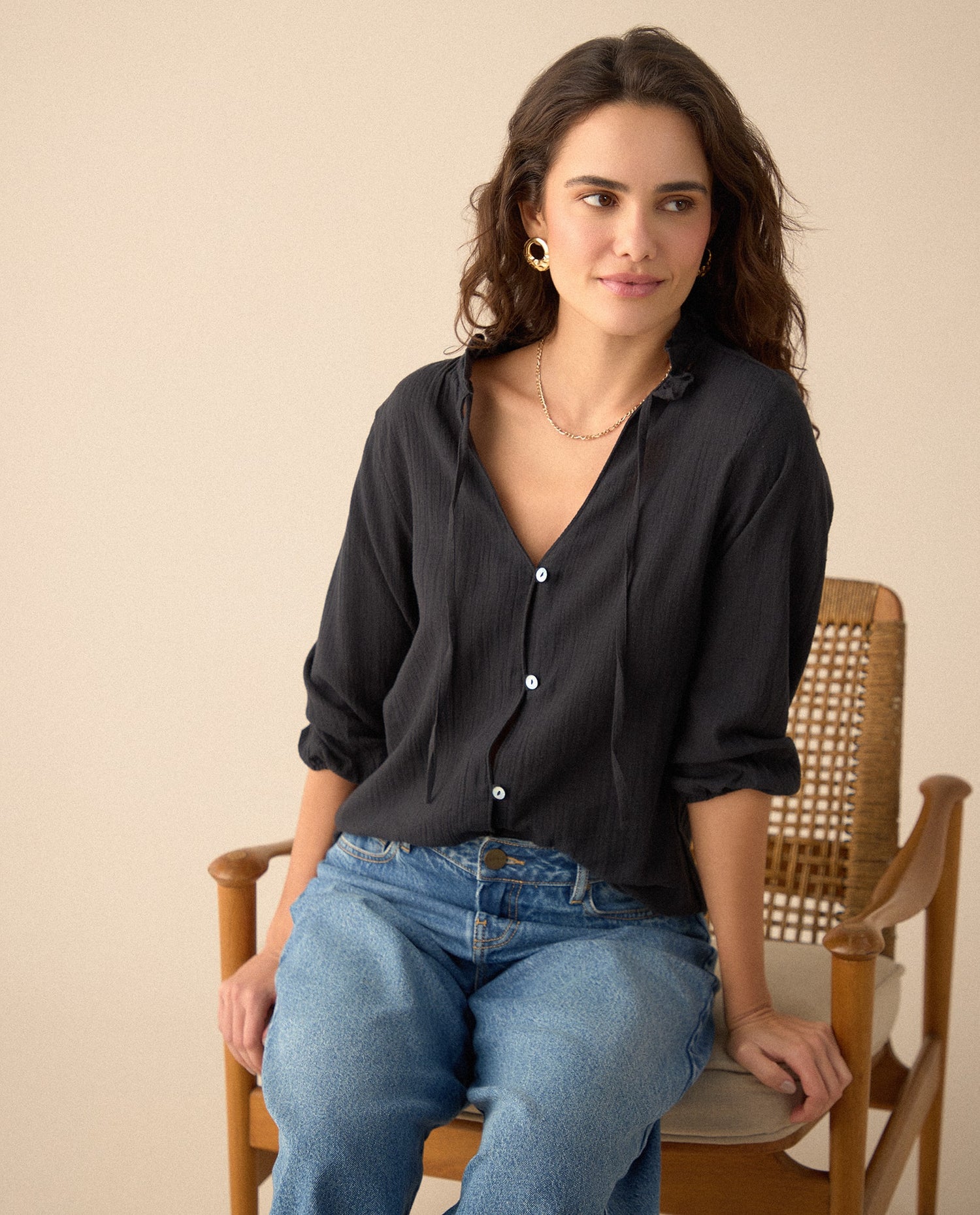 Camisa con bolero en cuello para mujer - Negro