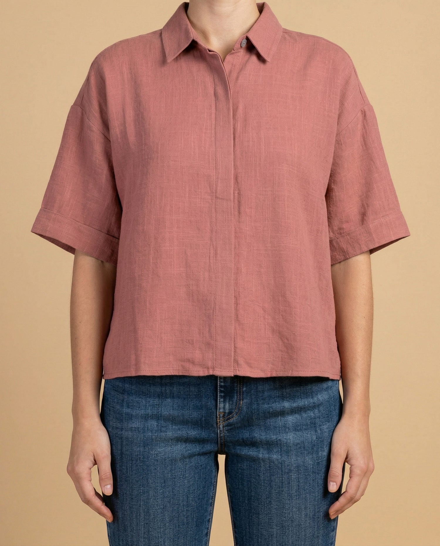 Camisa cuello nerú con cierre oculto - Naranja