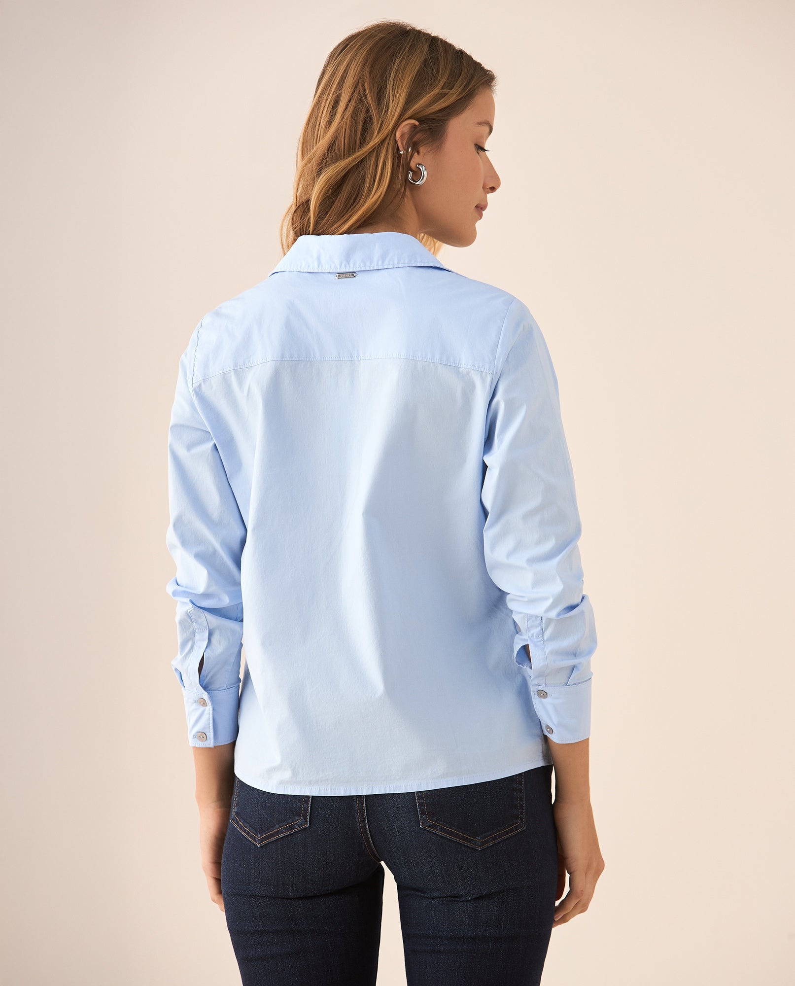 Camisa de diseño abierto para mujer - Azul 34_615F341_AZU144123_4