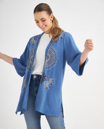 Kimono con apliques bordados para mujer - Azul