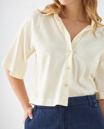 Camisa de cuello clásico para mujer - Amarillo