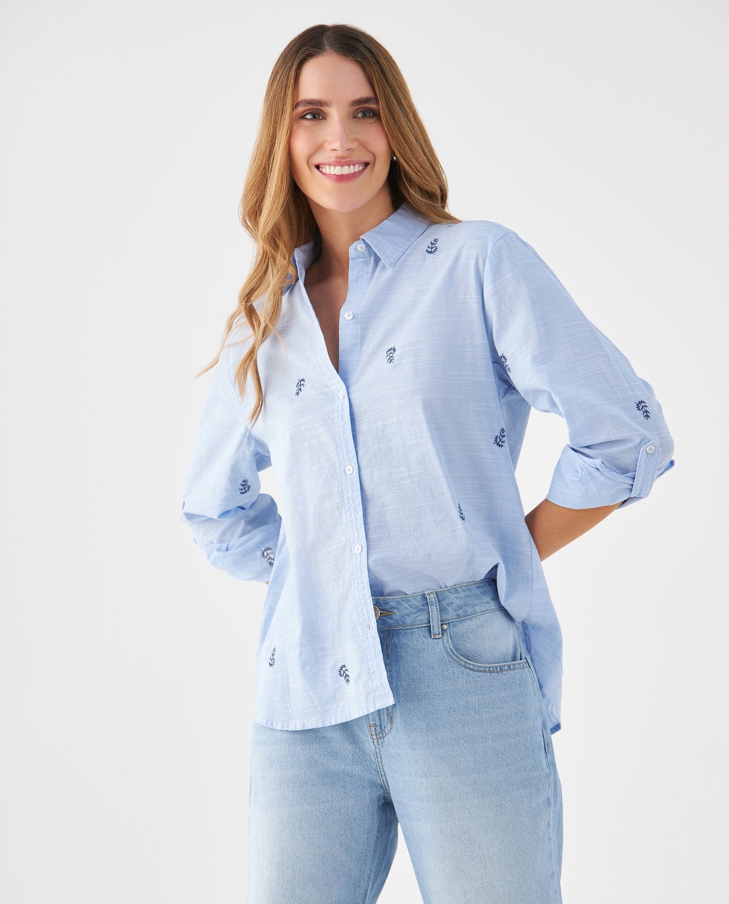 Camisa con mini prints bordados para mujer - Azul
