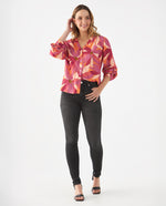Camisa con estampado tropical para mujer - Rojo