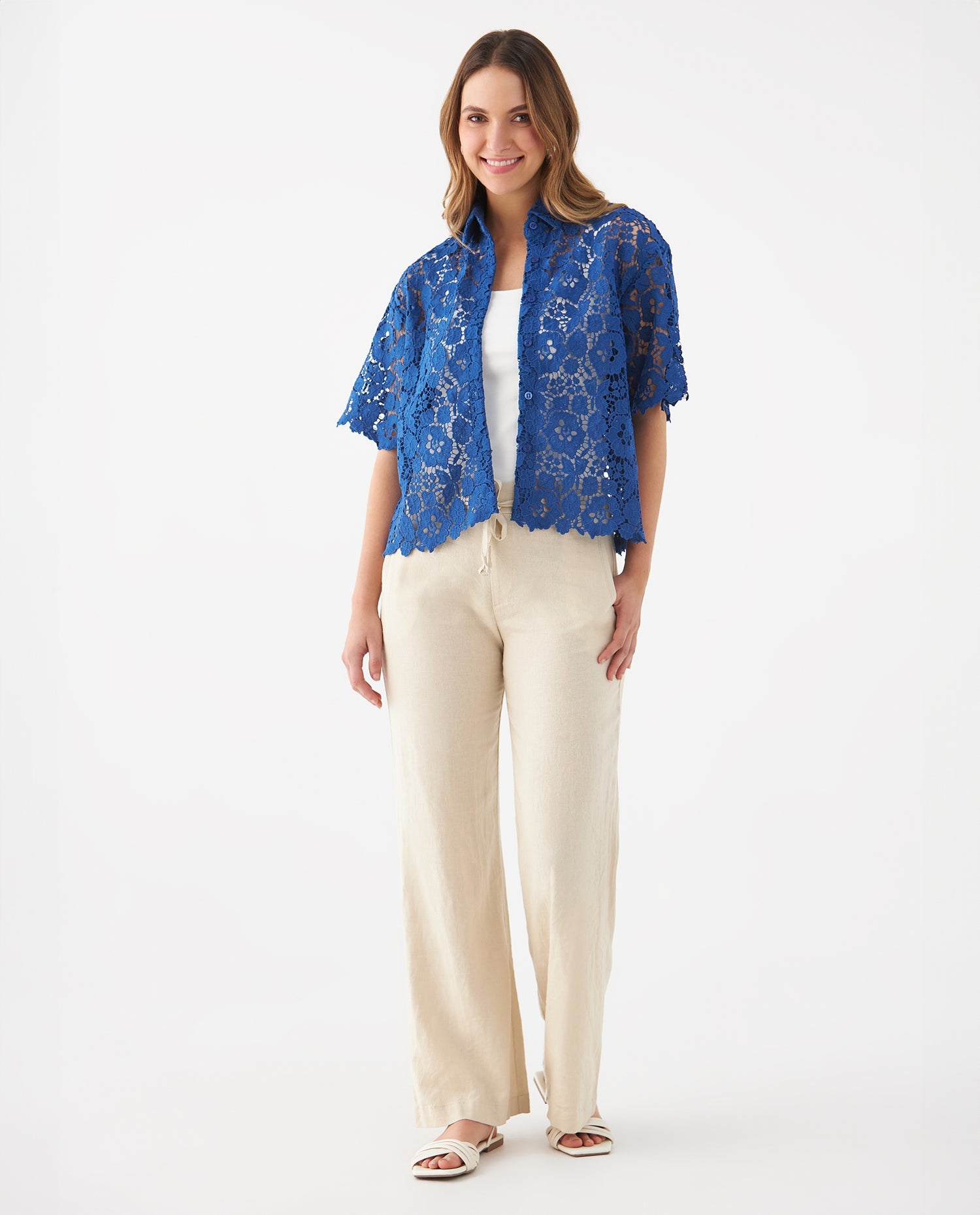 Camisa con detalles desagujados para mujer - Azul
