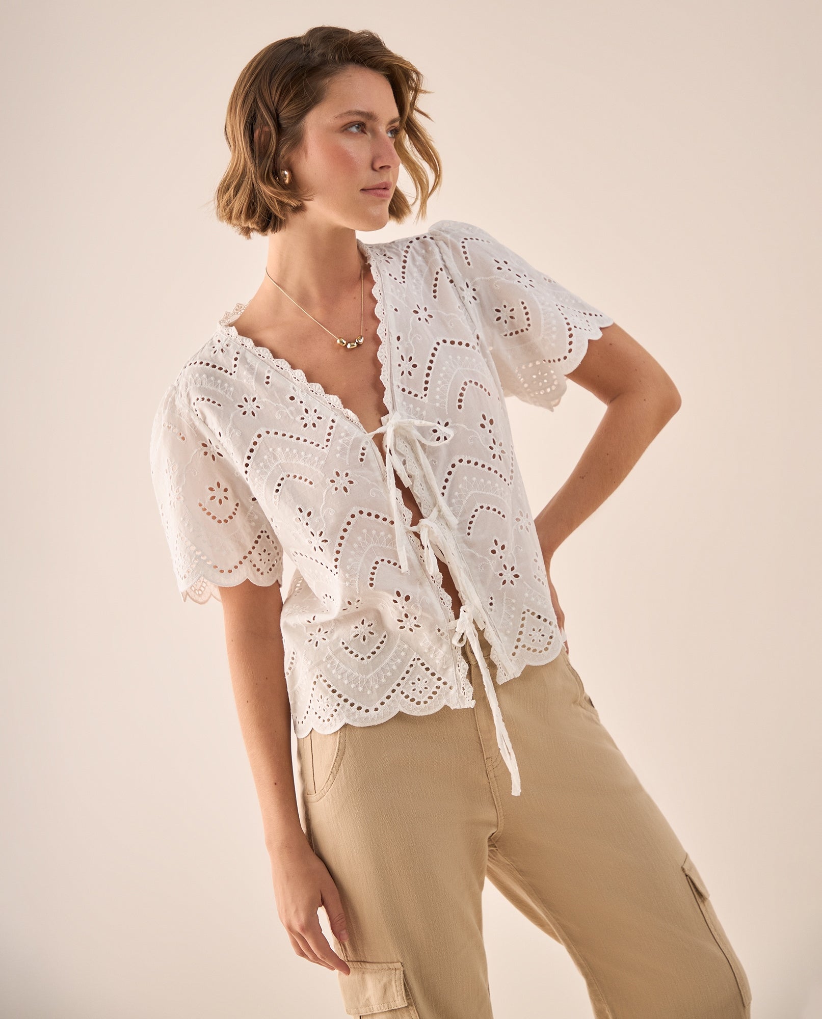 Camisa Bordada con Calados Geométricos - Blanco 34_619G011_BLA110601_5