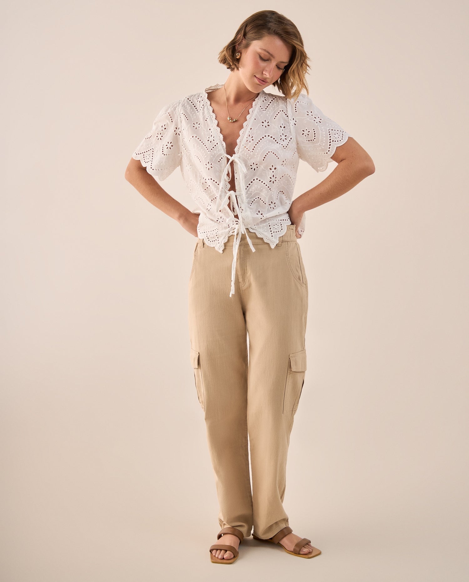 Camisa Bordada con Calados Geométricos - Blanco