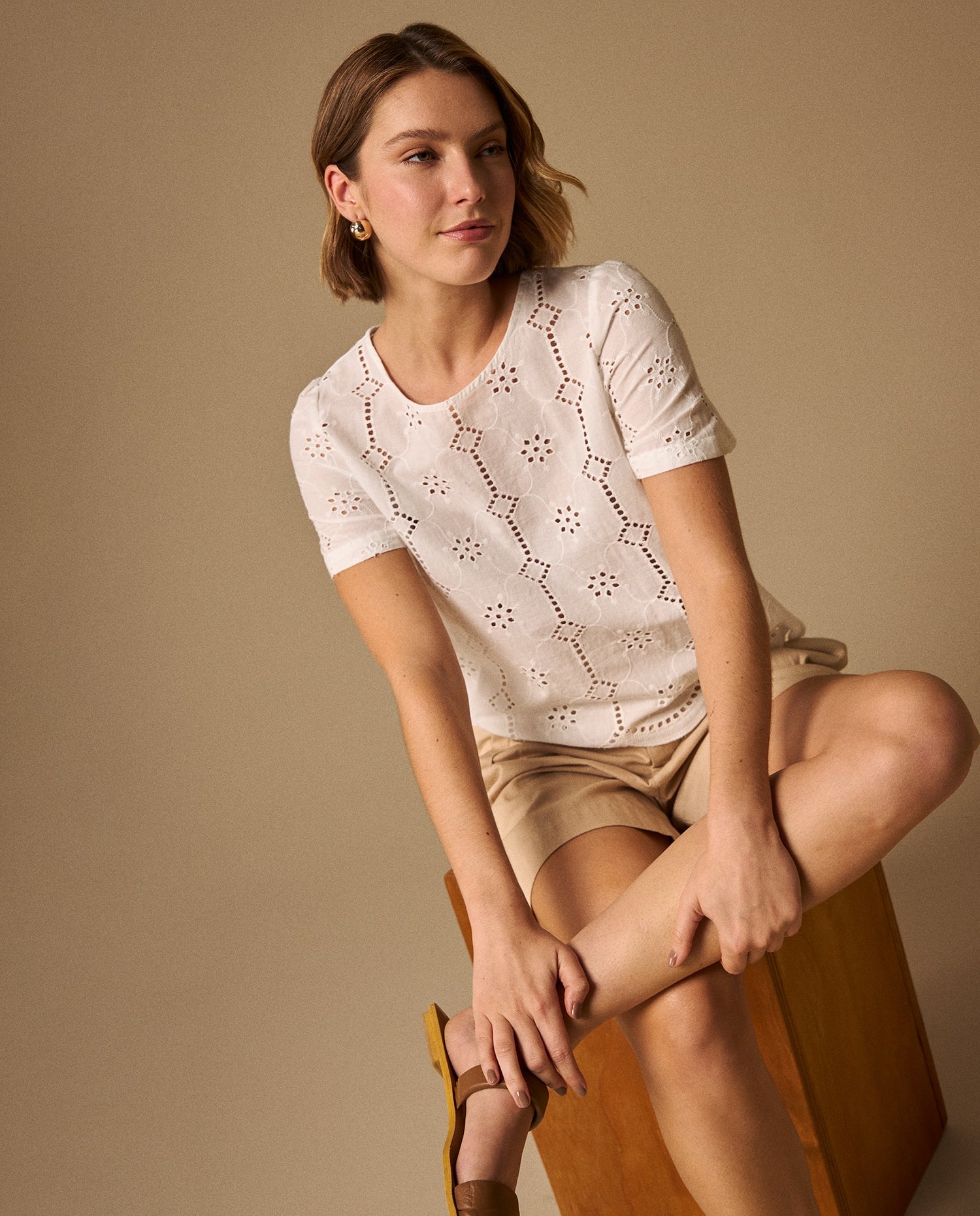 Camisa Bordado Inglés con Detalles Calados - Crudo