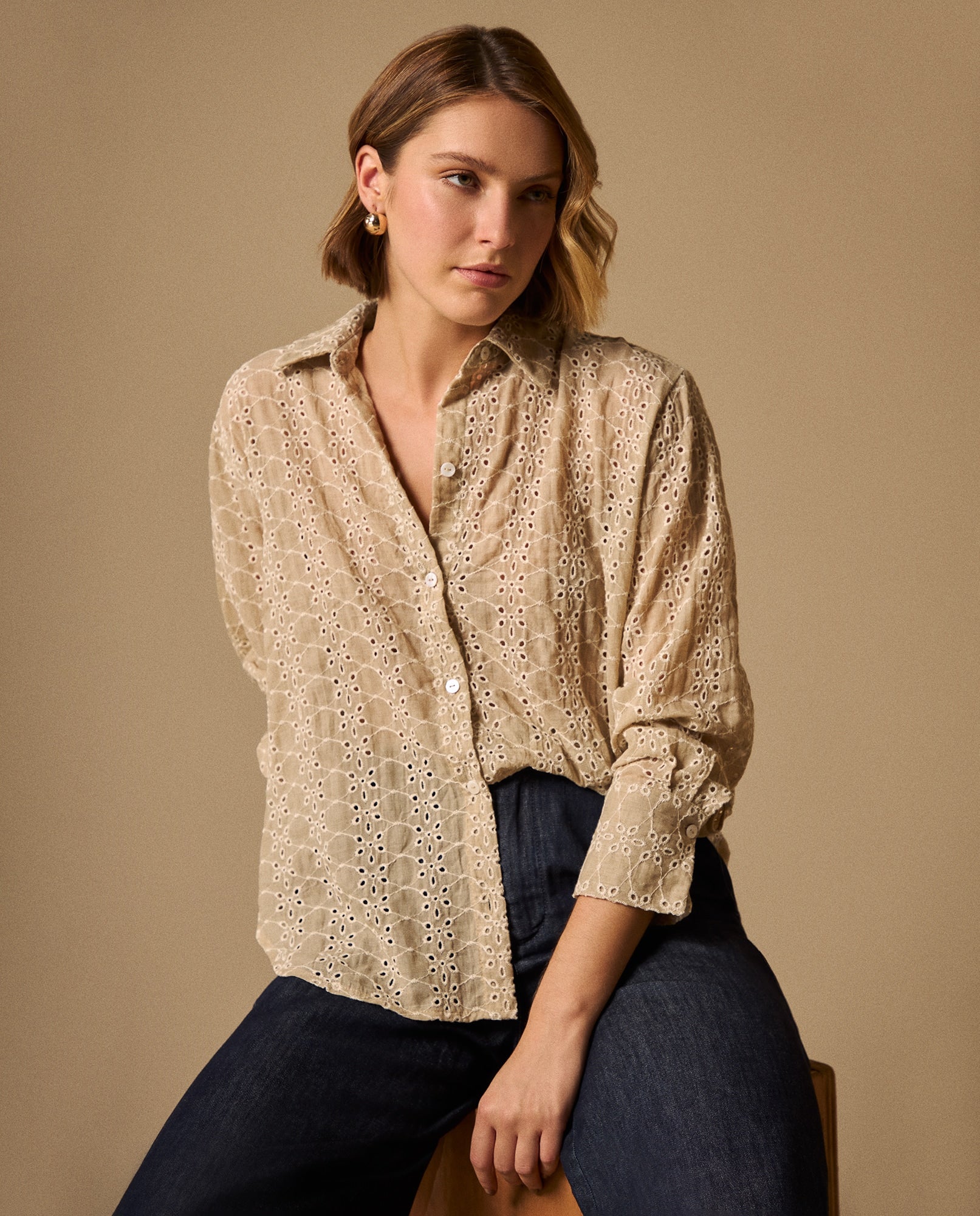 Camisa con Bordado Inglés Calado - Beige 34_619G050_BEI151306_4