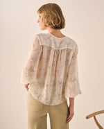 Blusa Floral con Volantes y Cordones - Rosa
