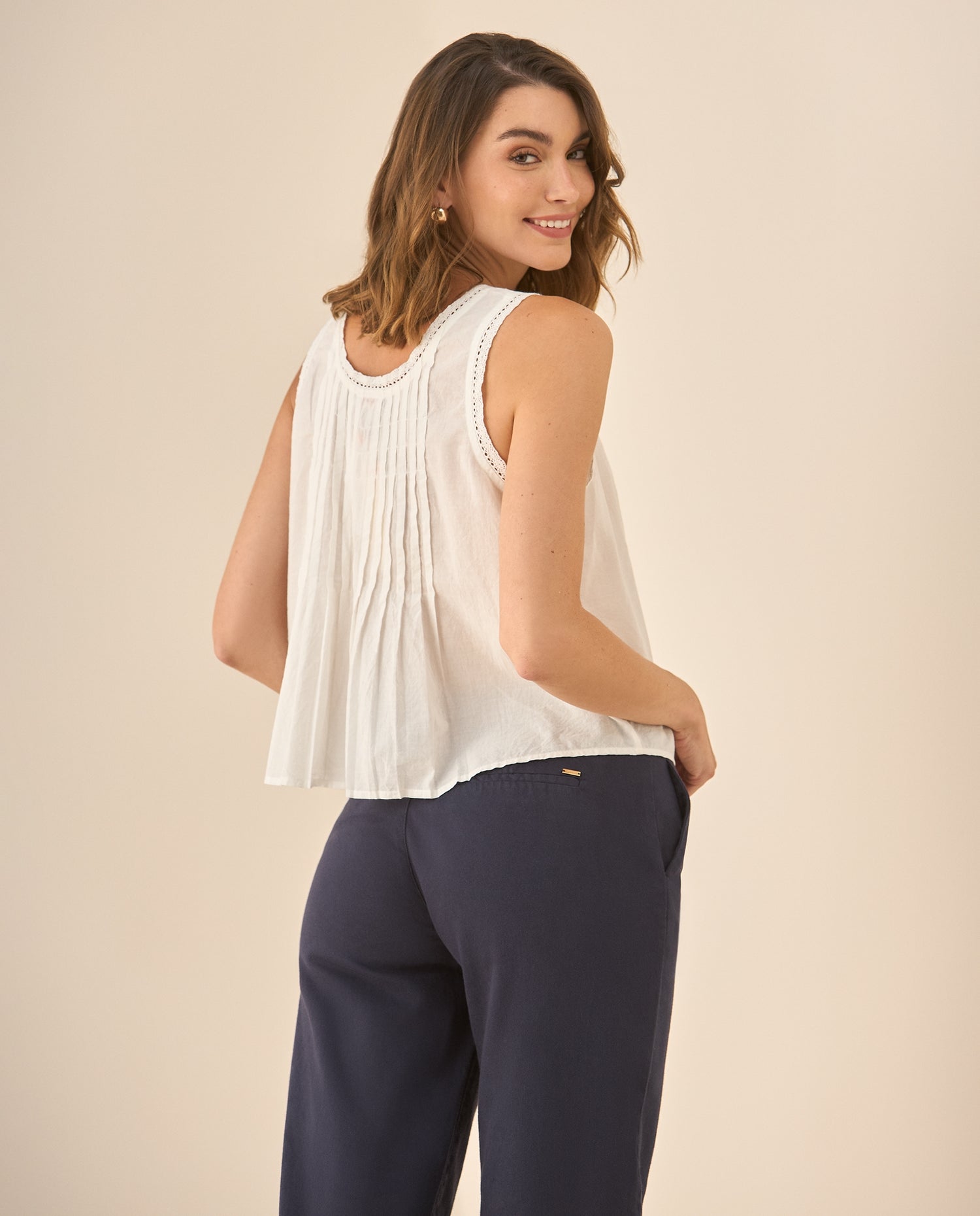 Camisa manga sisa de diseño cerrado para mujer - Blanco