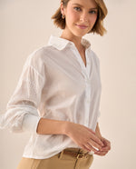 Camisa Blanca con Bordados Florales Artesanales - Crudo