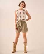 Camisa Crochet Artesanal con Cuadros Florales - Crudo