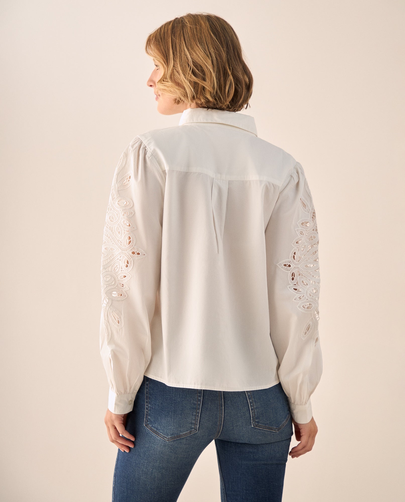 Camisa Blanca con Bordados Calados Artesanales - Crudo 34_619G212_CRU144500_5