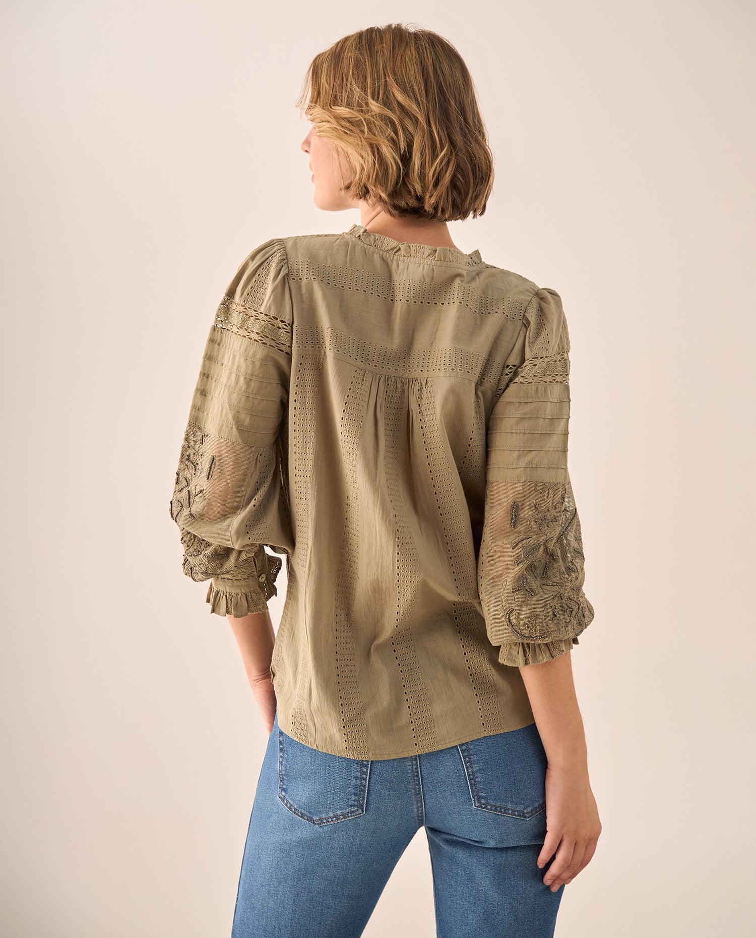 Camisa Verde con Bordados Florales - Verde