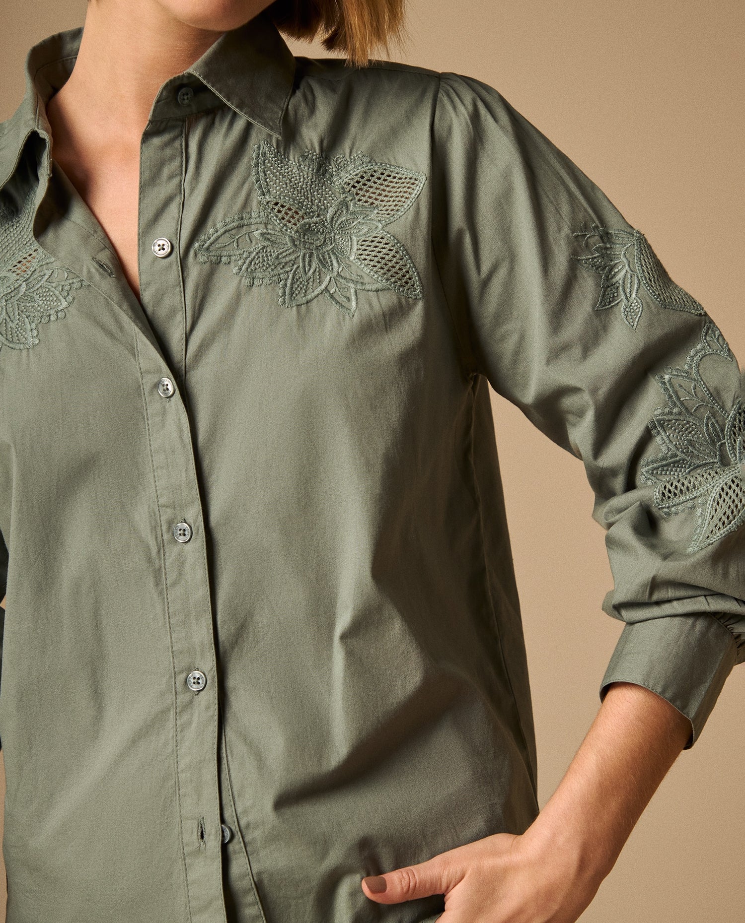Camisa M/Larga Cuello Redondo - Verde