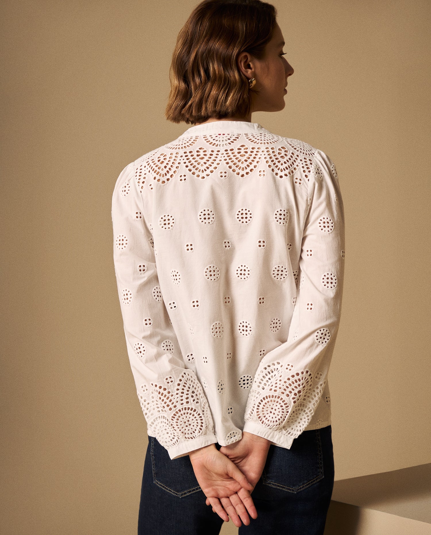 Camisa Blanca con Bordados Ingleses - Crudo