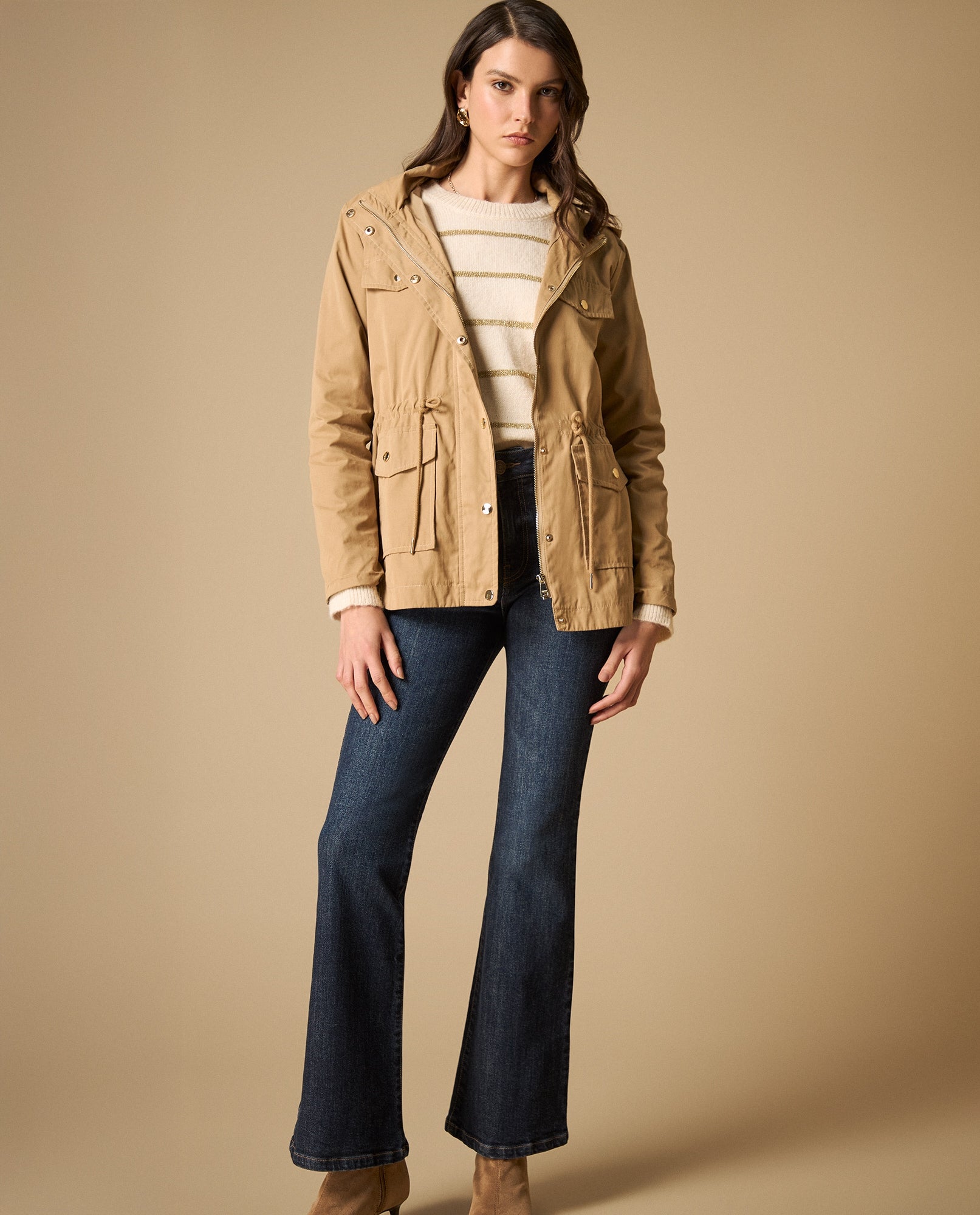 Chaqueta corta estampada con capucha ajustable - Café 34_621H230_CAF181017_5